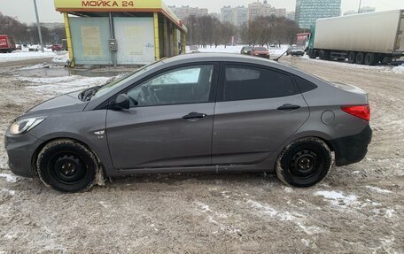 Hyundai Solaris II рестайлинг, 2013 год, 615 000 рублей, 5 фотография