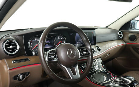 Mercedes-Benz E-Класс, 2020 год, 3 699 000 рублей, 13 фотография