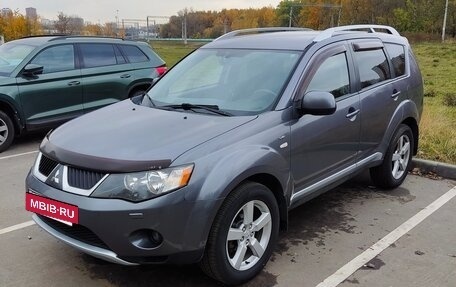 Mitsubishi Outlander III рестайлинг 3, 2008 год, 1 200 000 рублей, 2 фотография