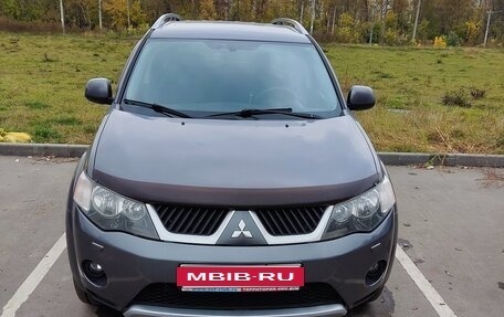 Mitsubishi Outlander III рестайлинг 3, 2008 год, 1 200 000 рублей, 3 фотография