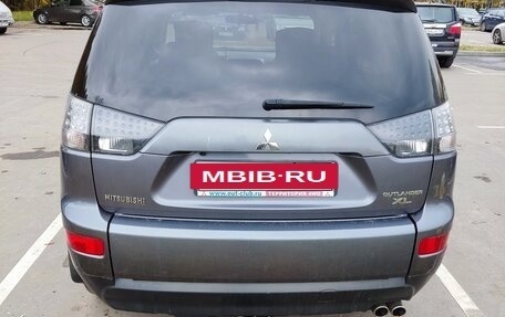 Mitsubishi Outlander III рестайлинг 3, 2008 год, 1 200 000 рублей, 7 фотография