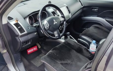 Mitsubishi Outlander III рестайлинг 3, 2008 год, 1 200 000 рублей, 20 фотография