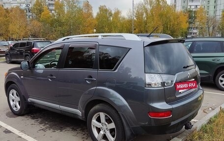Mitsubishi Outlander III рестайлинг 3, 2008 год, 1 200 000 рублей, 8 фотография