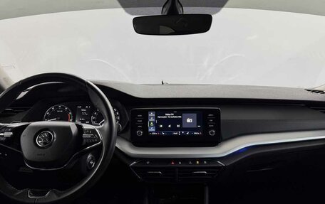 Skoda Octavia IV, 2021 год, 1 980 000 рублей, 5 фотография