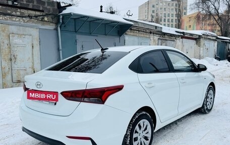 Hyundai Solaris II рестайлинг, 2019 год, 1 355 000 рублей, 6 фотография