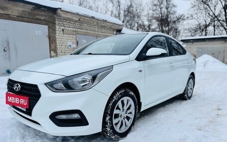 Hyundai Solaris II рестайлинг, 2019 год, 1 355 000 рублей, 10 фотография