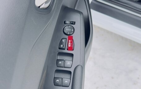 Hyundai Solaris II рестайлинг, 2019 год, 1 355 000 рублей, 25 фотография