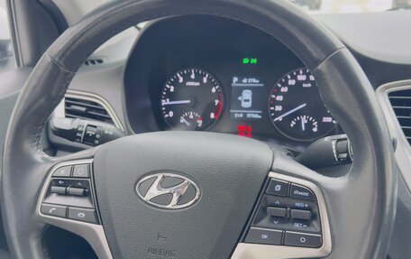 Hyundai Solaris II рестайлинг, 2019 год, 1 355 000 рублей, 33 фотография