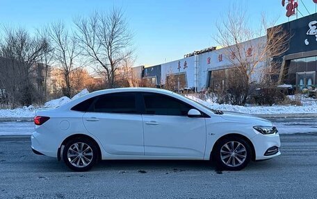 Chevrolet Monza, 2022 год, 1 315 777 рублей, 4 фотография