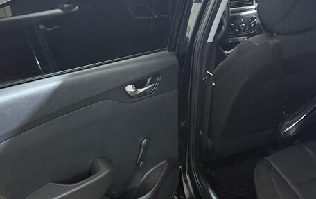 Hyundai Solaris II рестайлинг, 2017 год, 1 260 000 рублей, 20 фотография