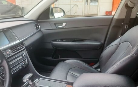 KIA Optima IV, 2018 год, 1 790 000 рублей, 2 фотография