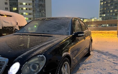 Mercedes-Benz E-Класс, 2004 год, 1 200 000 рублей, 8 фотография