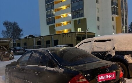 Mercedes-Benz E-Класс, 2004 год, 1 200 000 рублей, 10 фотография