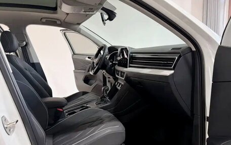 Volkswagen Tiguan II, 2023 год, 2 605 000 рублей, 14 фотография