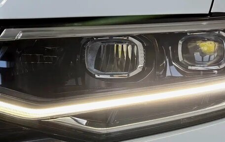 Volkswagen Tiguan II, 2023 год, 2 605 000 рублей, 7 фотография