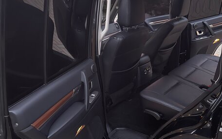 Mitsubishi Pajero IV, 2007 год, 950 000 рублей, 17 фотография