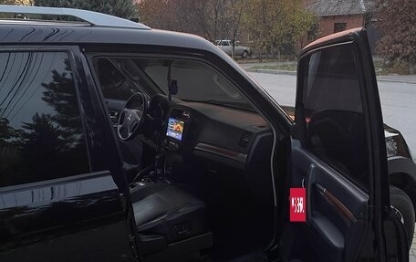 Mitsubishi Pajero IV, 2007 год, 950 000 рублей, 21 фотография