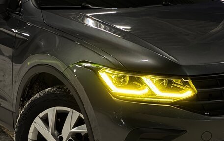 Volkswagen Tiguan II, 2021 год, 3 200 000 рублей, 7 фотография