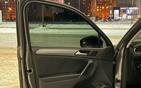 Volkswagen Tiguan II, 2021 год, 3 200 000 рублей, 13 фотография