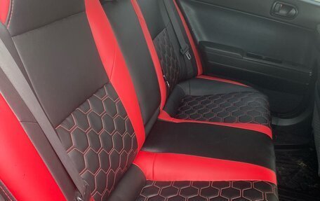 Mitsubishi Galant IX, 2004 год, 450 000 рублей, 17 фотография