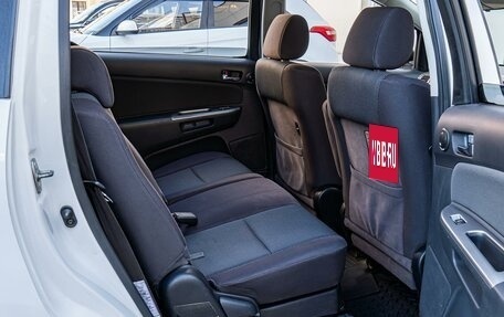 Toyota Wish II, 2005 год, 785 000 рублей, 13 фотография