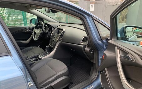 Opel Astra J, 2010 год, 730 000 рублей, 6 фотография