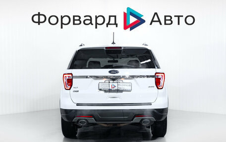 Ford Explorer VI, 2018 год, 3 099 000 рублей, 7 фотография