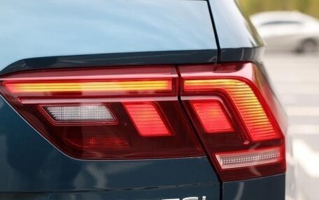 Volkswagen Tiguan II, 2021 год, 2 700 000 рублей, 7 фотография