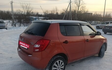 Skoda Fabia II, 2009 год, 550 000 рублей, 2 фотография
