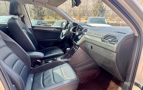 Volkswagen Tiguan II, 2021 год, 2 700 000 рублей, 12 фотография