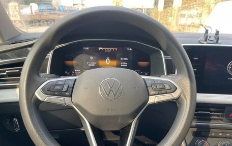 Volkswagen Tiguan II, 2021 год, 2 700 000 рублей, 10 фотография