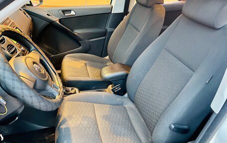 Volkswagen Tiguan I, 2012 год, 939 000 рублей, 19 фотография