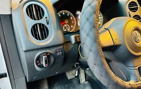 Volkswagen Tiguan I, 2012 год, 939 000 рублей, 20 фотография