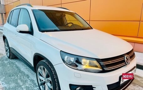 Volkswagen Tiguan I, 2012 год, 939 000 рублей, 10 фотография