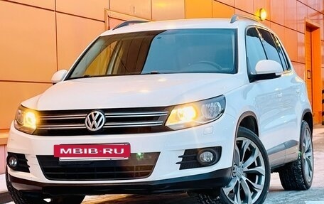 Volkswagen Tiguan I, 2012 год, 939 000 рублей, 17 фотография