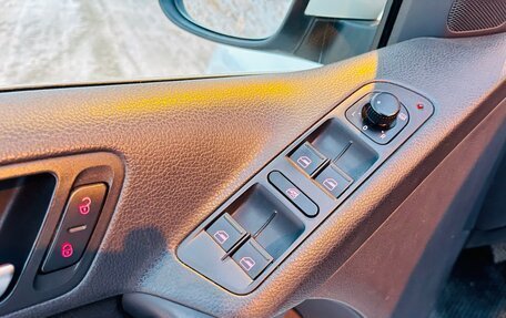 Volkswagen Tiguan I, 2012 год, 939 000 рублей, 21 фотография