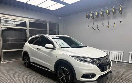Honda Vezel, 2022 год, 1 151 030 рублей, 3 фотография