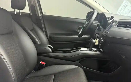 Honda Vezel, 2022 год, 1 151 030 рублей, 12 фотография