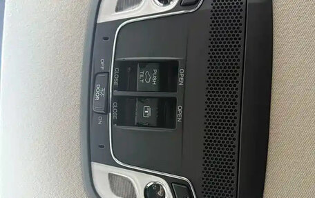 Honda Vezel, 2022 год, 1 151 030 рублей, 11 фотография