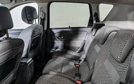 Renault Scenic III, 2011 год, 699 000 рублей, 12 фотография