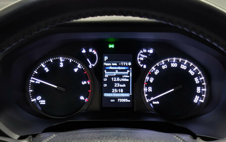 Toyota Land Cruiser Prado 150 рестайлинг 2, 2021 год, 6 900 000 рублей, 13 фотография