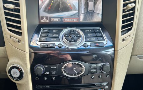 Infiniti FX II, 2008 год, 1 750 000 рублей, 13 фотография