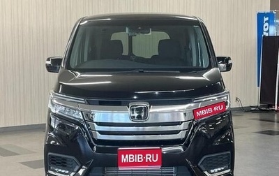 Honda Stepwgn IV, 2018 год, 1 900 000 рублей, 1 фотография