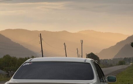 Toyota Crown, 2001 год, 1 000 000 рублей, 12 фотография