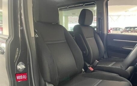 Honda Stepwgn IV, 2018 год, 1 900 000 рублей, 17 фотография