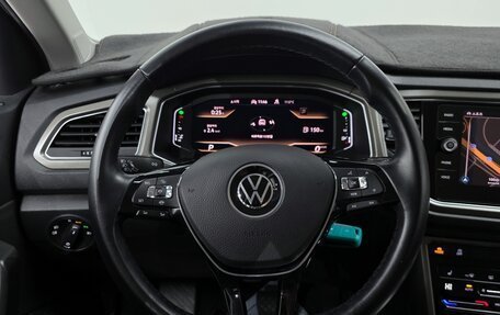 Volkswagen T-Roc I, 2021 год, 2 130 000 рублей, 19 фотография