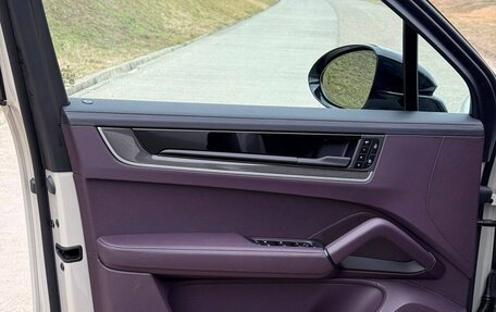 Porsche Cayenne III, 2025 год, 18 700 000 рублей, 23 фотография