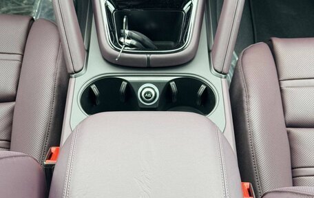 Porsche Cayenne III, 2025 год, 18 700 000 рублей, 24 фотография