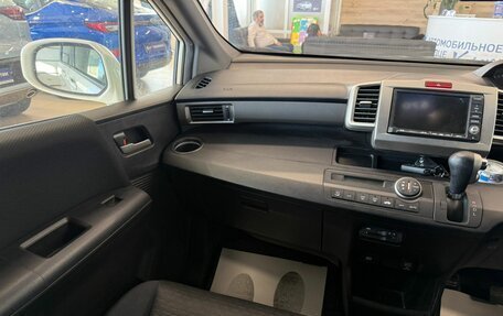 Honda Freed I, 2010 год, 1 109 000 рублей, 14 фотография