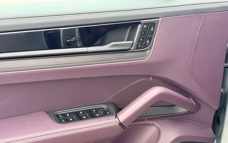 Porsche Cayenne III, 2025 год, 18 700 000 рублей, 22 фотография